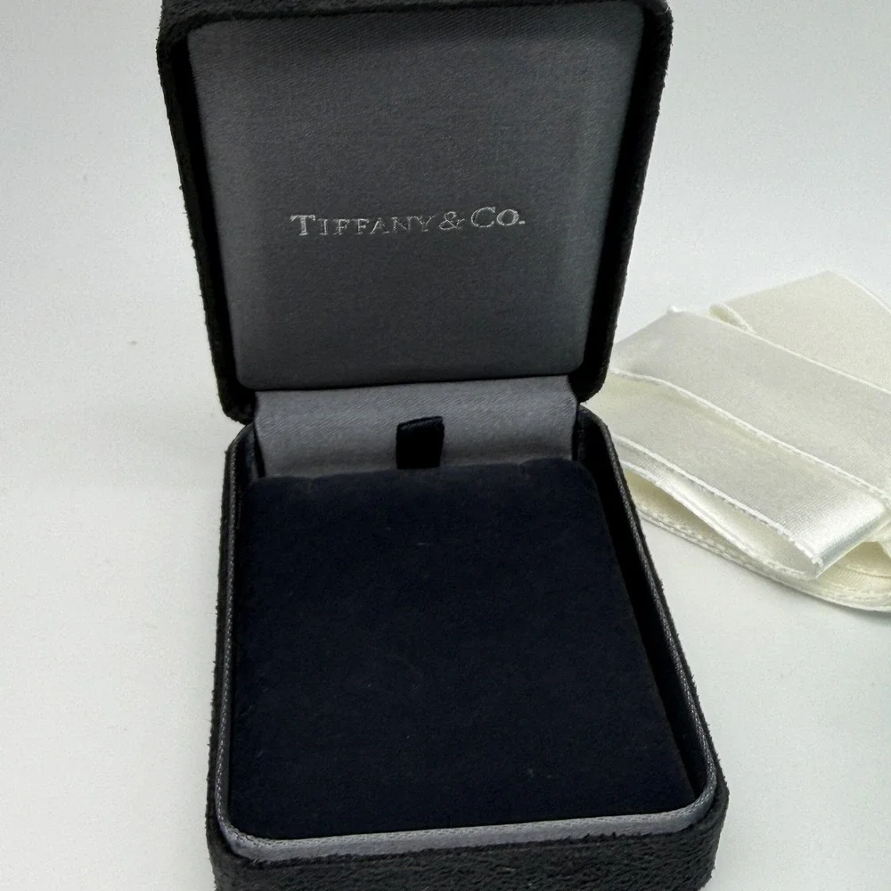 Tiffany & Co. Empty Black Suede Necklace Case With Blue Box  3